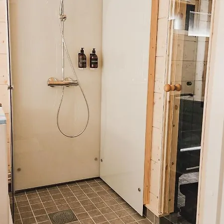 Kataja With Sauna And Jacuzzi *