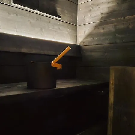 Villa Kataja With Sauna And Jacuzzi